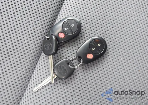 2007 Toyota Tacoma Base V6 from USA, damaged, VIN 3TMLU42N17M012683